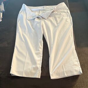 Nike Golf Dri-FIT Khaki Capri Pants